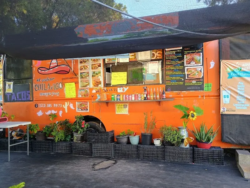 Bushnell Flea Market