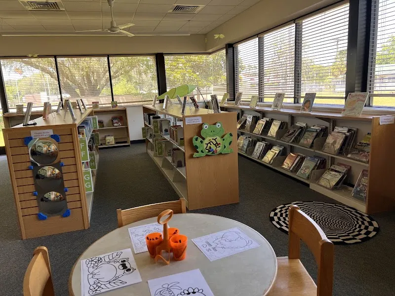 Bushnell Public Library