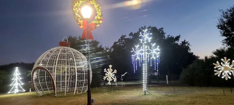 Circle Square Commons