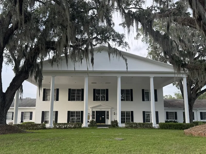 Mustangs & Mulligans